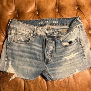 American Eagle Cut off shorts